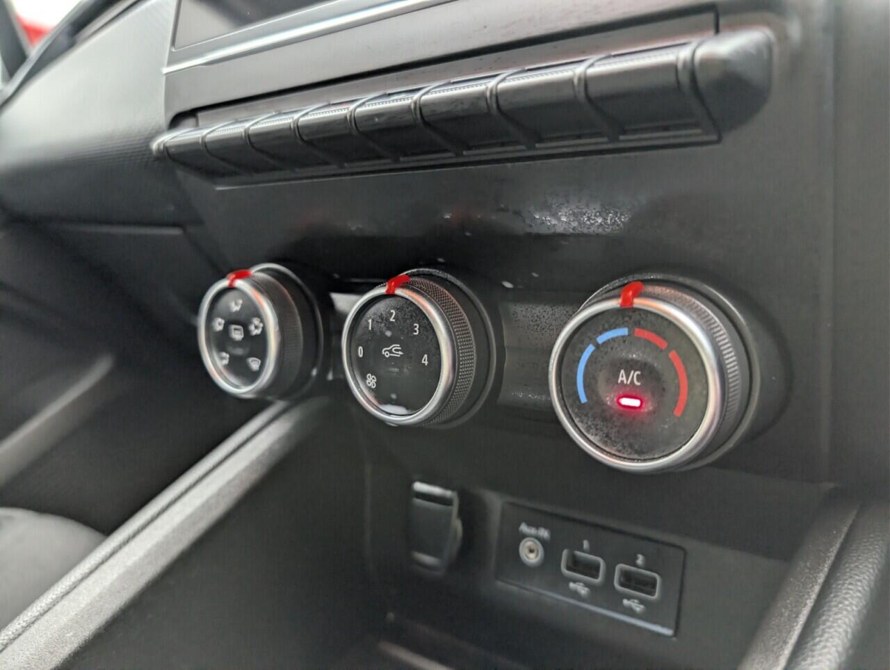 Used Renault Clio 2020 for sale - 77524763: Photo 16