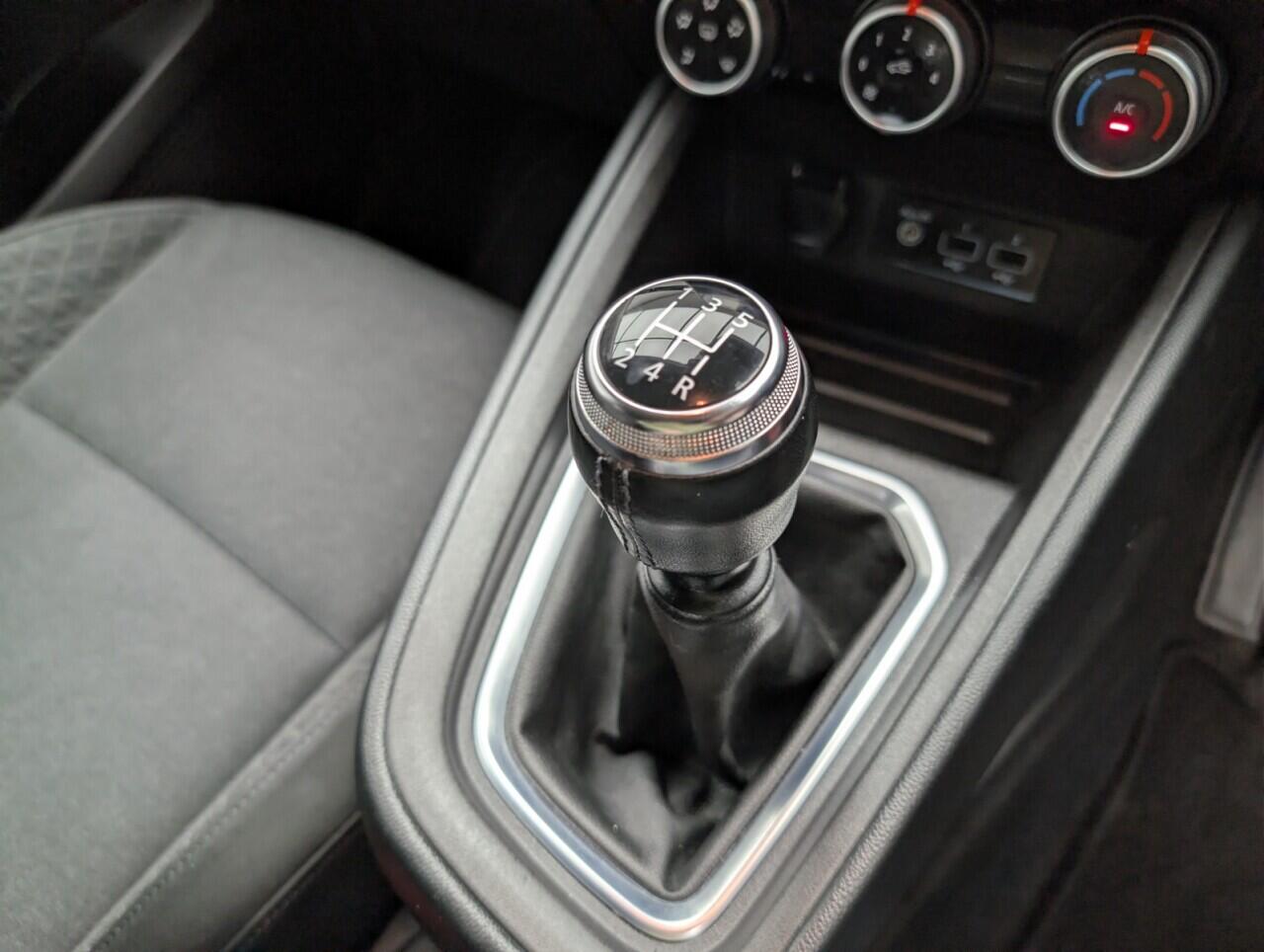 Used Renault Clio 2020 for sale - 77524763: Photo 17