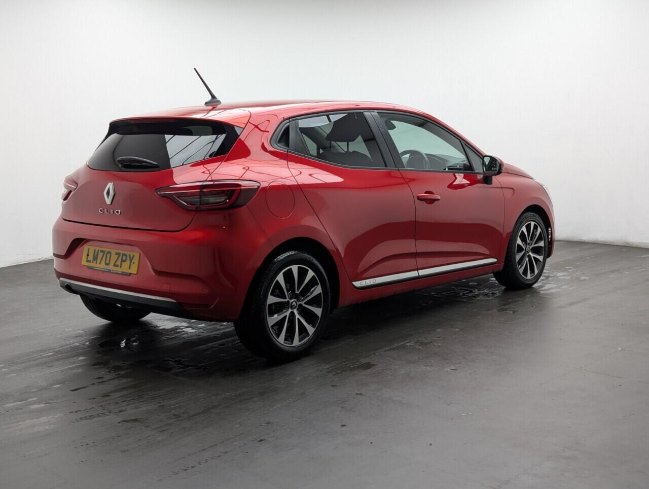 Used Renault Clio 2020 for sale - 77524763: Photo 8