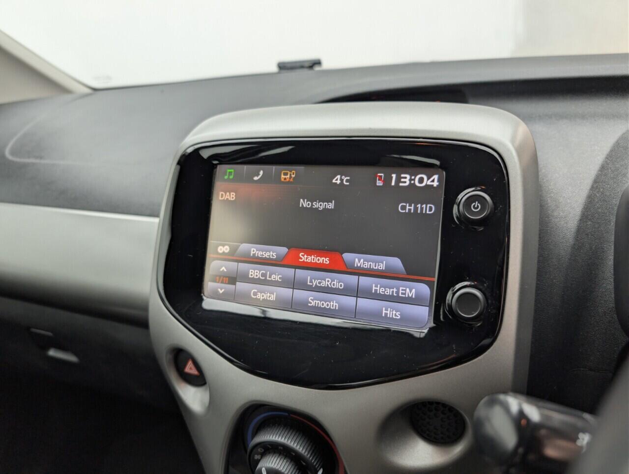 Used Toyota AYGO 2018 for sale - 76765505: Photo 13