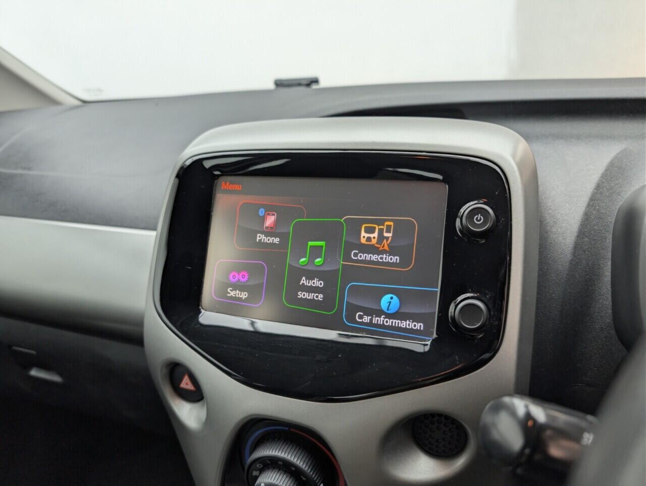 Used Toyota AYGO 2018 for sale - 76765505: Photo 14