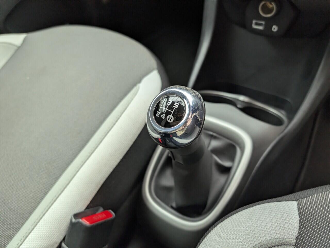 Used Toyota AYGO 2018 for sale - 76765505: Photo 17