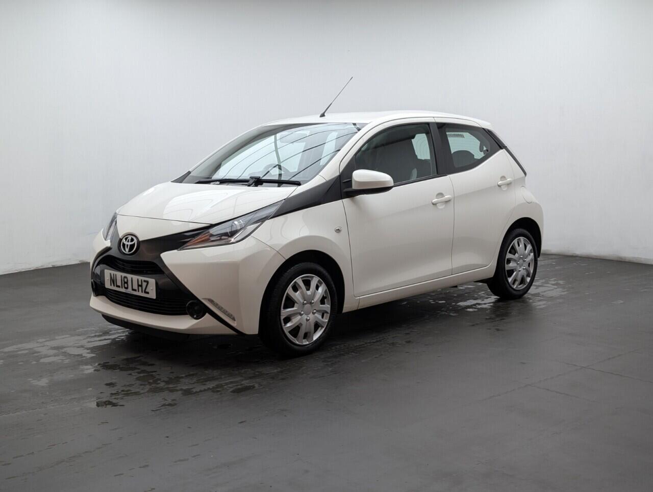 Used Toyota AYGO 2018 for sale - 76765505: Photo 4