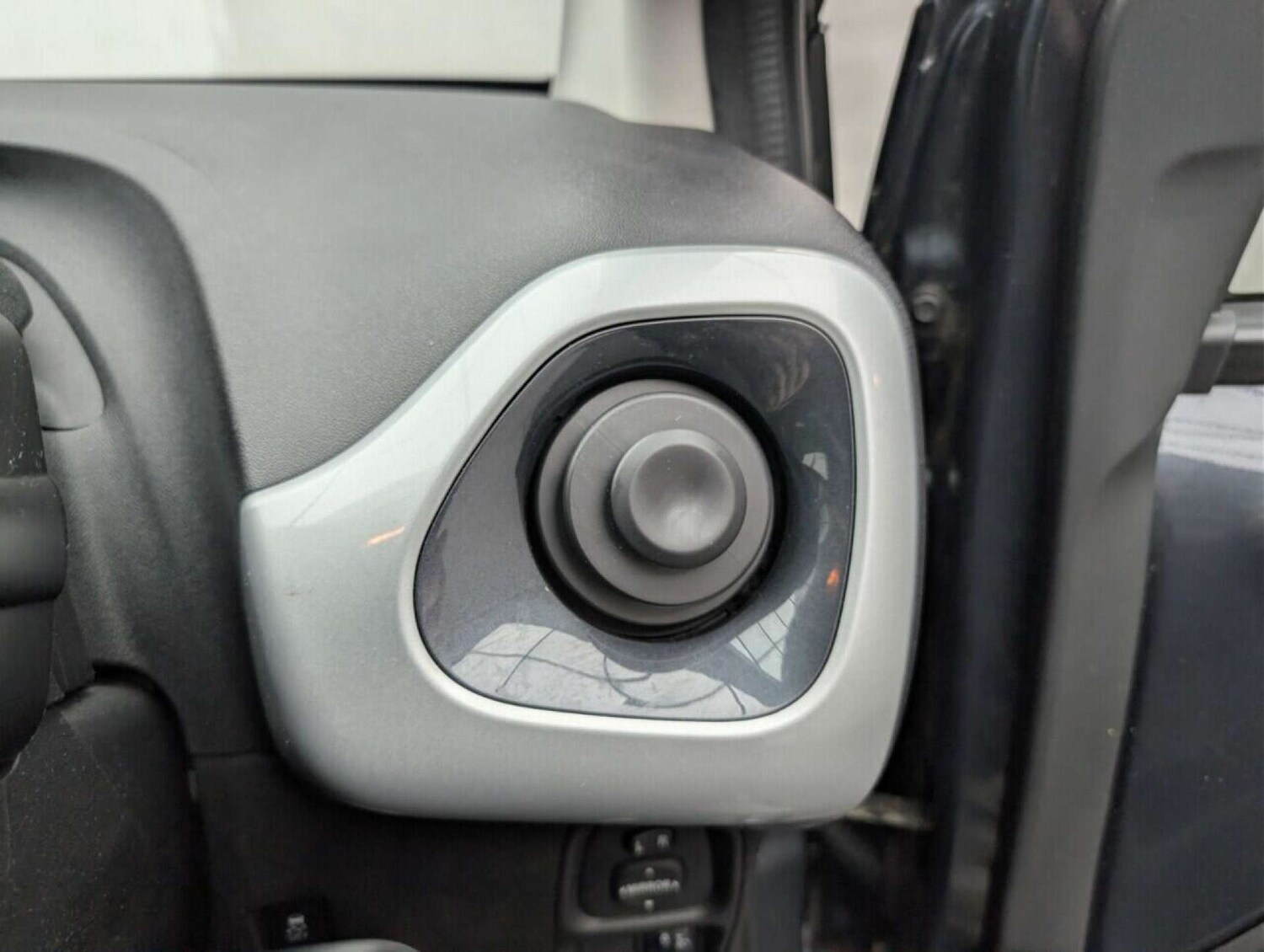 Used Toyota AYGO 2017 for sale - 77714343: Photo 18