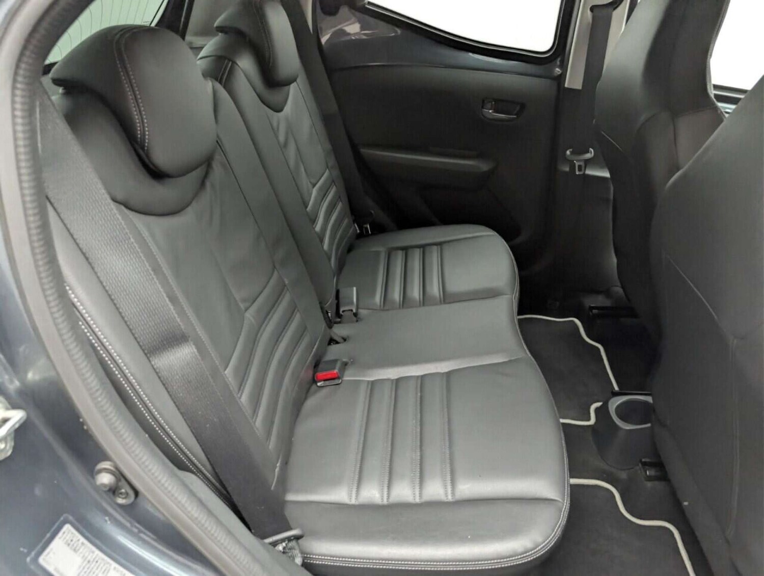 Used Toyota AYGO 2017 for sale - 77714343: Photo 22