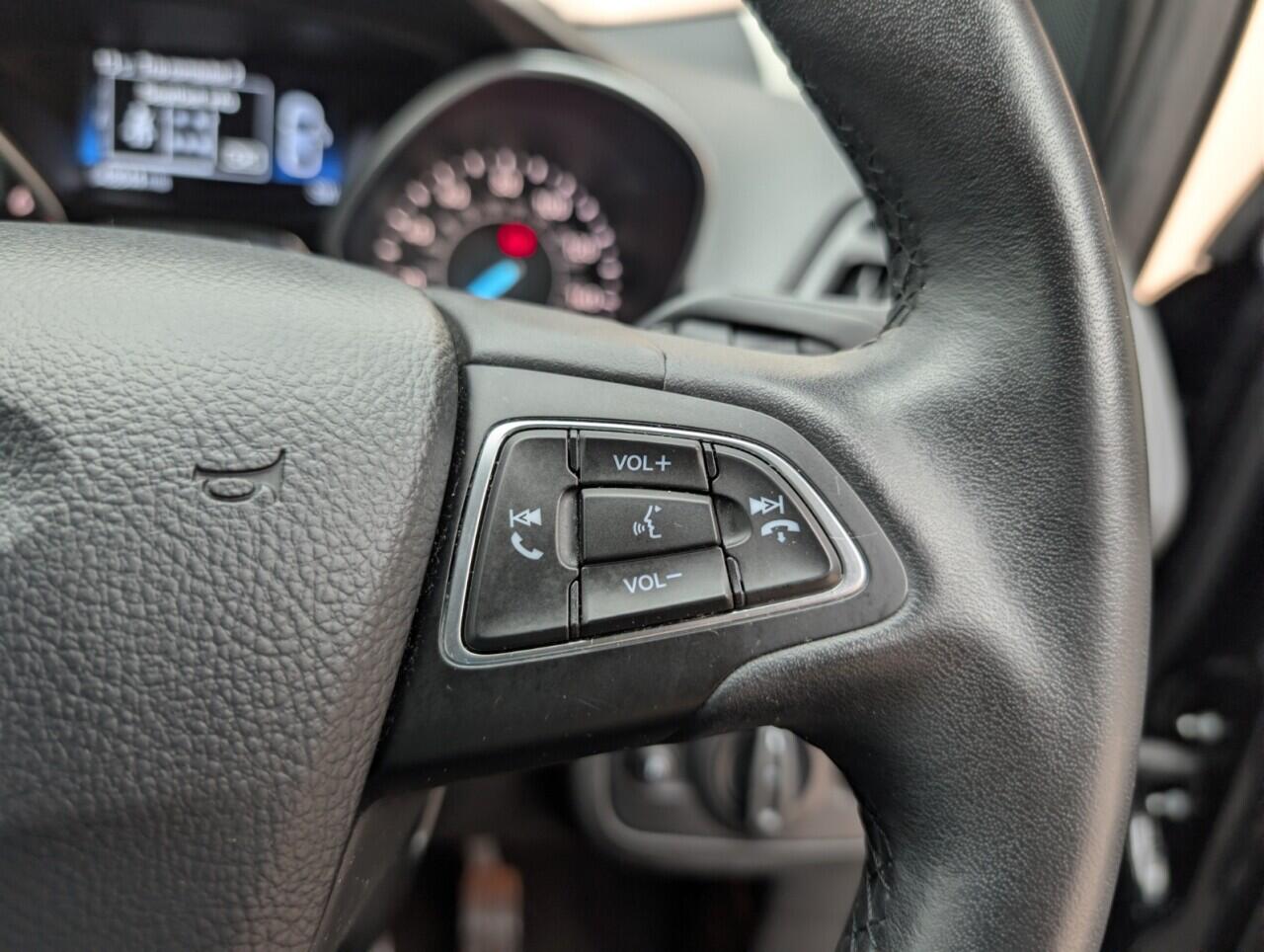 Used Ford Kuga 2019 for sale - 76657449: Photo 19