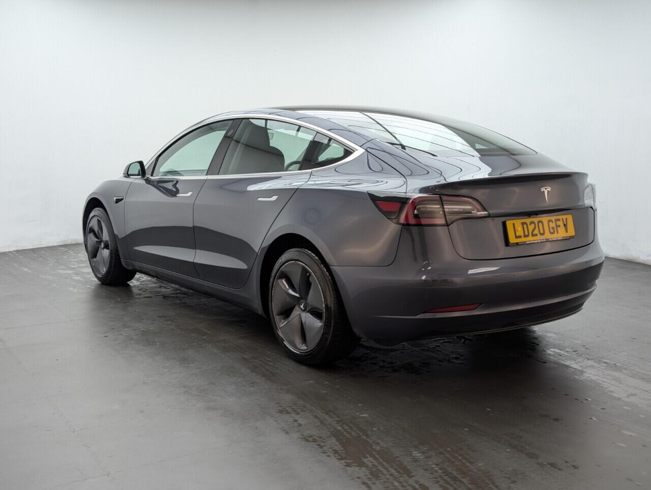 Used Tesla Model 3 2020 for sale - 76422778: Photo 6