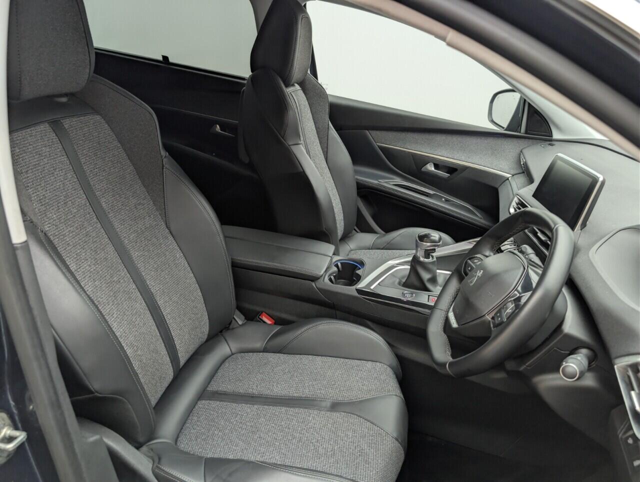 Used Peugeot 5008 2019 for sale - 77203494: Photo 12