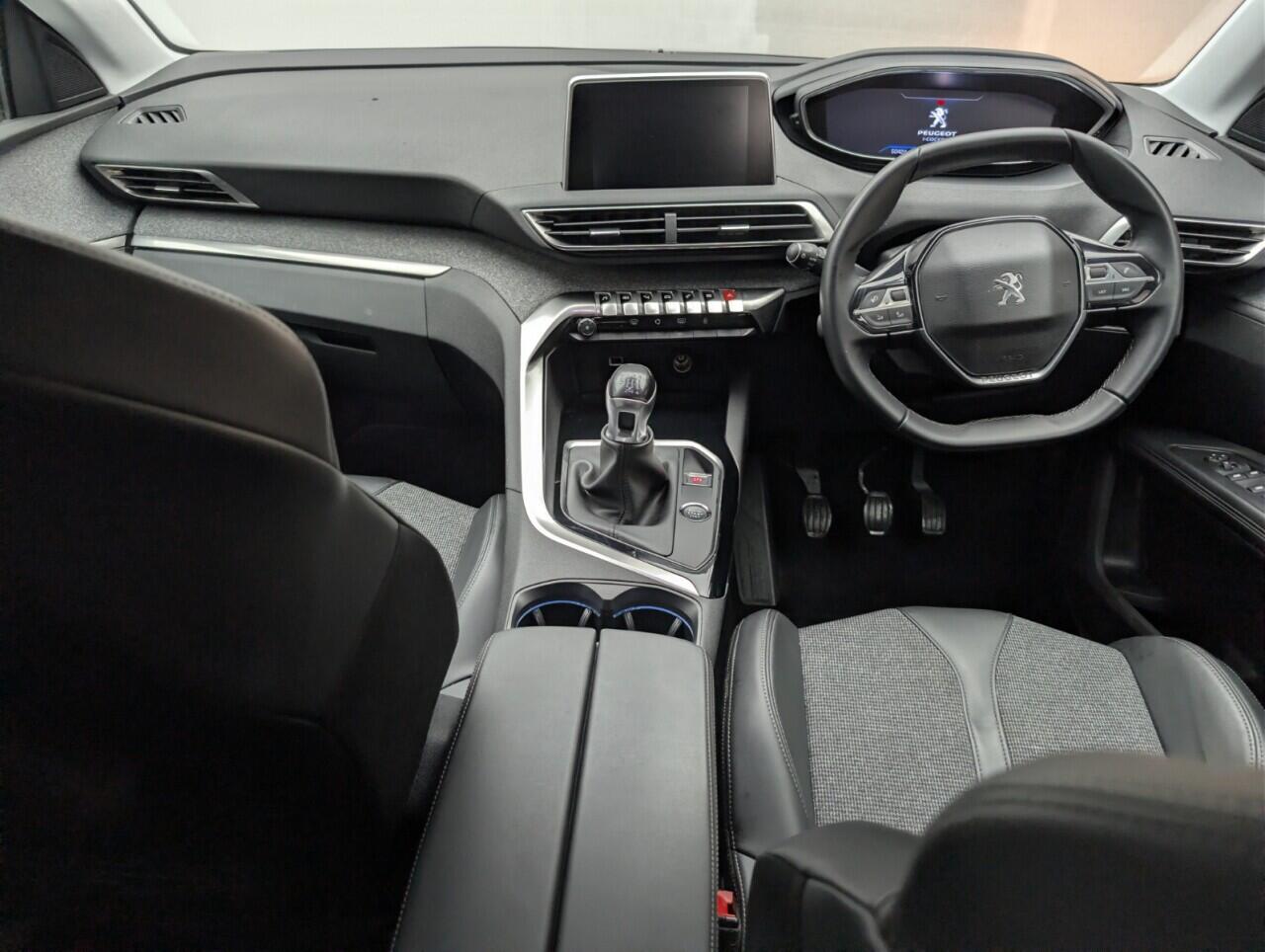 Used Peugeot 5008 2019 for sale - 77203494: Photo 24