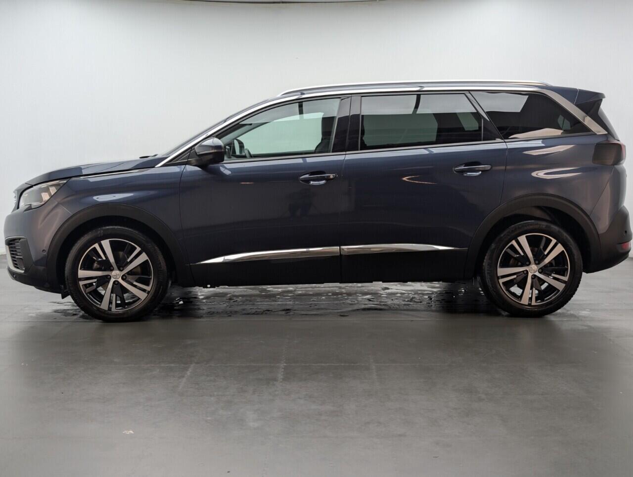 Used Peugeot 5008 2019 for sale - 77203494: Photo 5