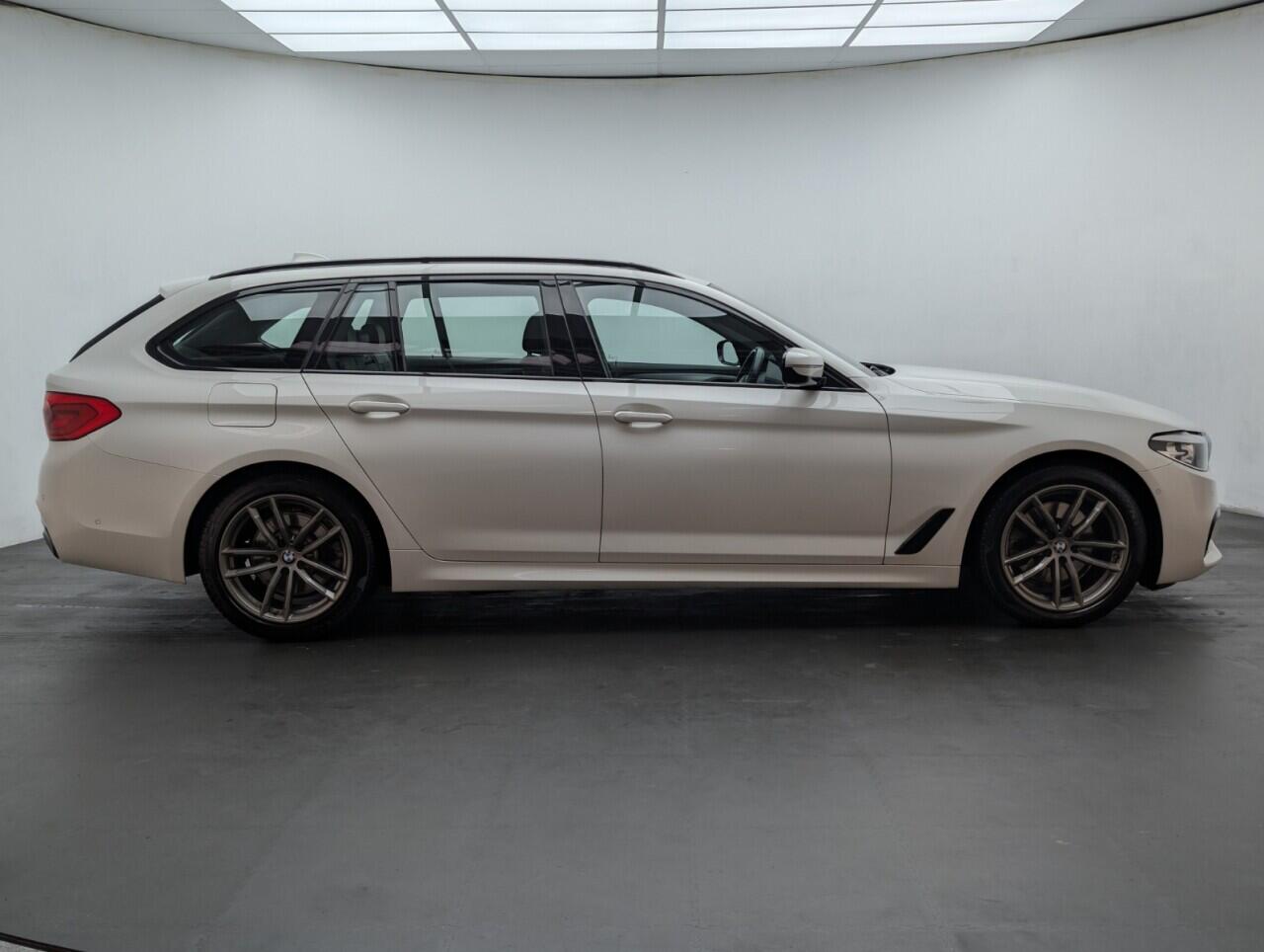 Used BMW 5 Series 2020 for sale - 76422777: Photo 9