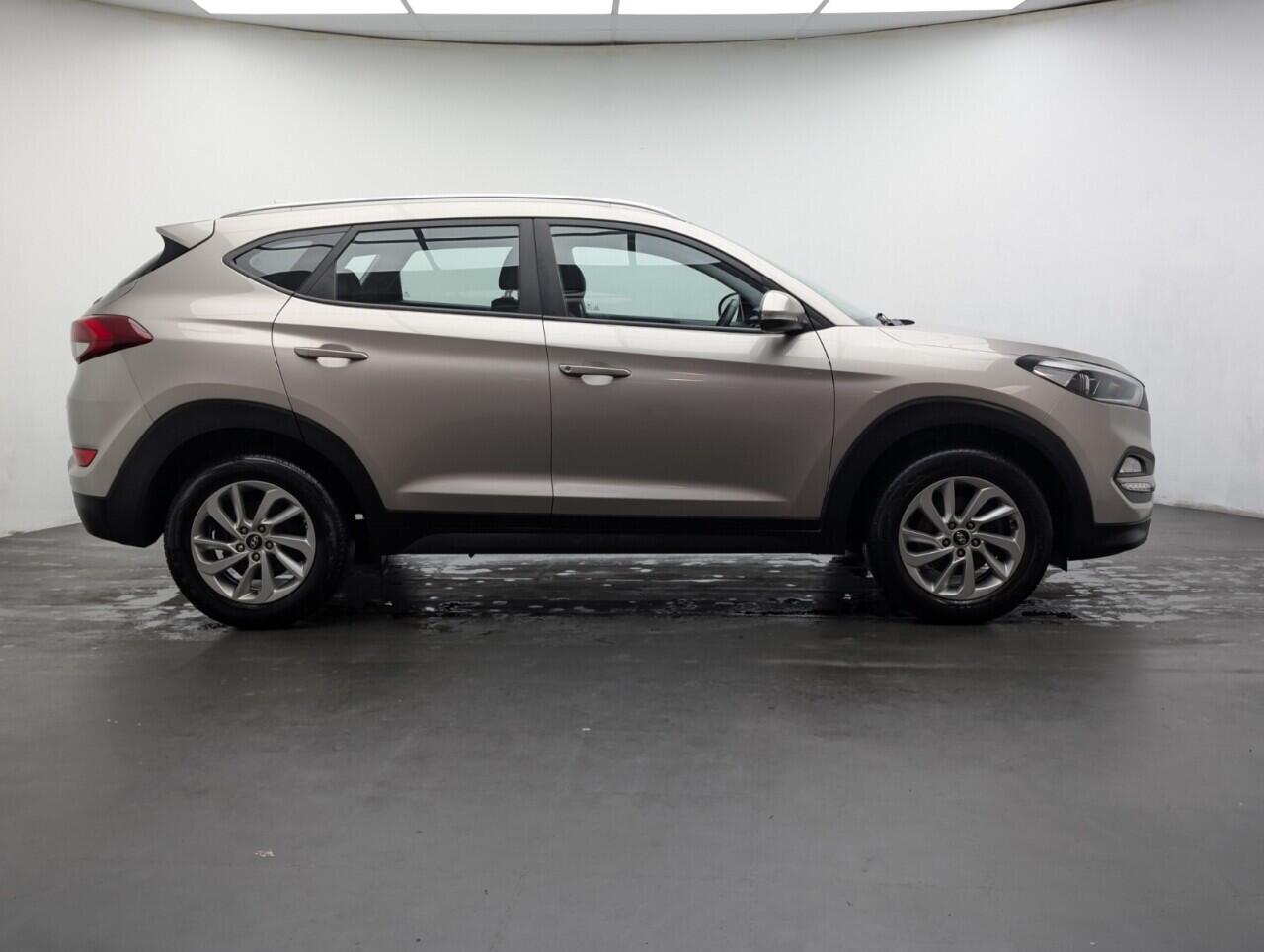 Used Hyundai TUCSON 2017 for sale - 77455429: Photo 9