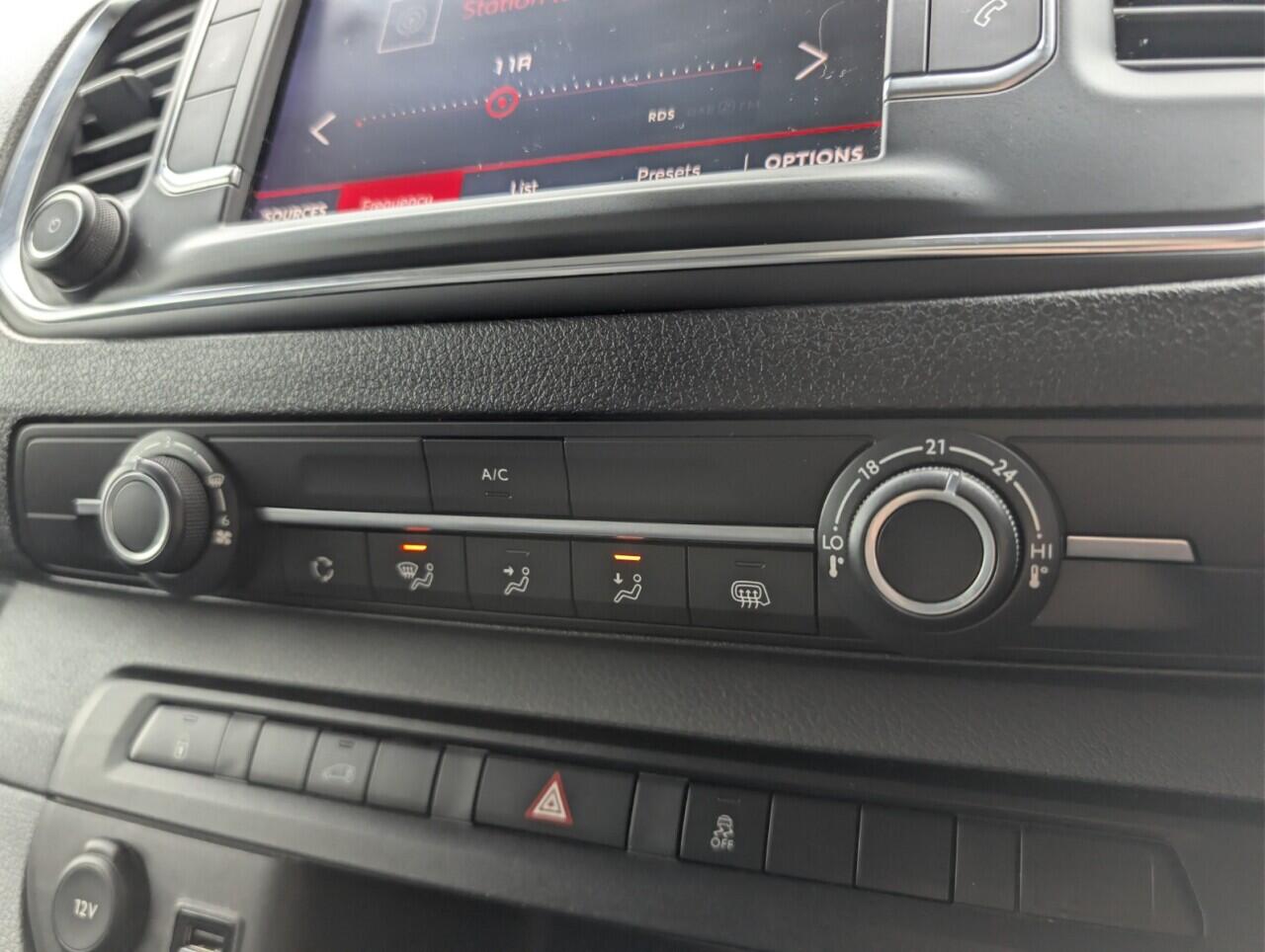 Used Citroen Dispatch 2017 for sale - 77131238: Photo 14