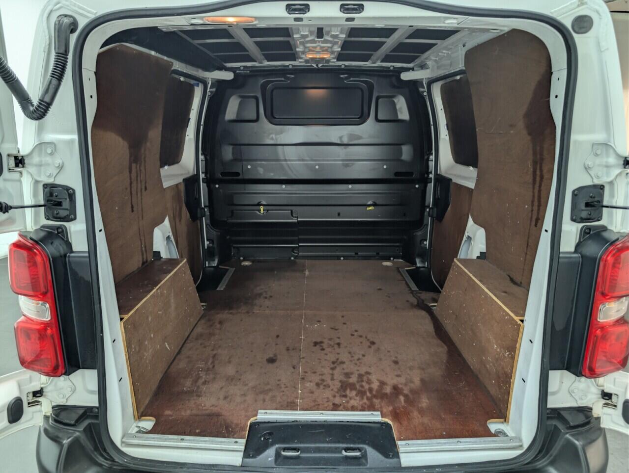 Used Citroen Dispatch 2017 for sale - 77131238: Photo 21