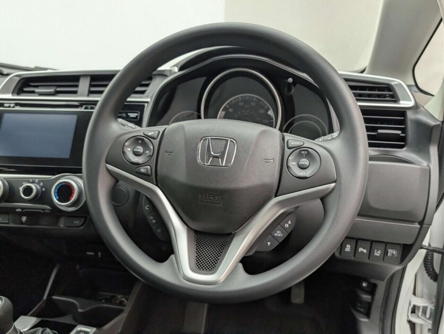 Used Honda Jazz 2017 for sale - 77714536: Photo 20
