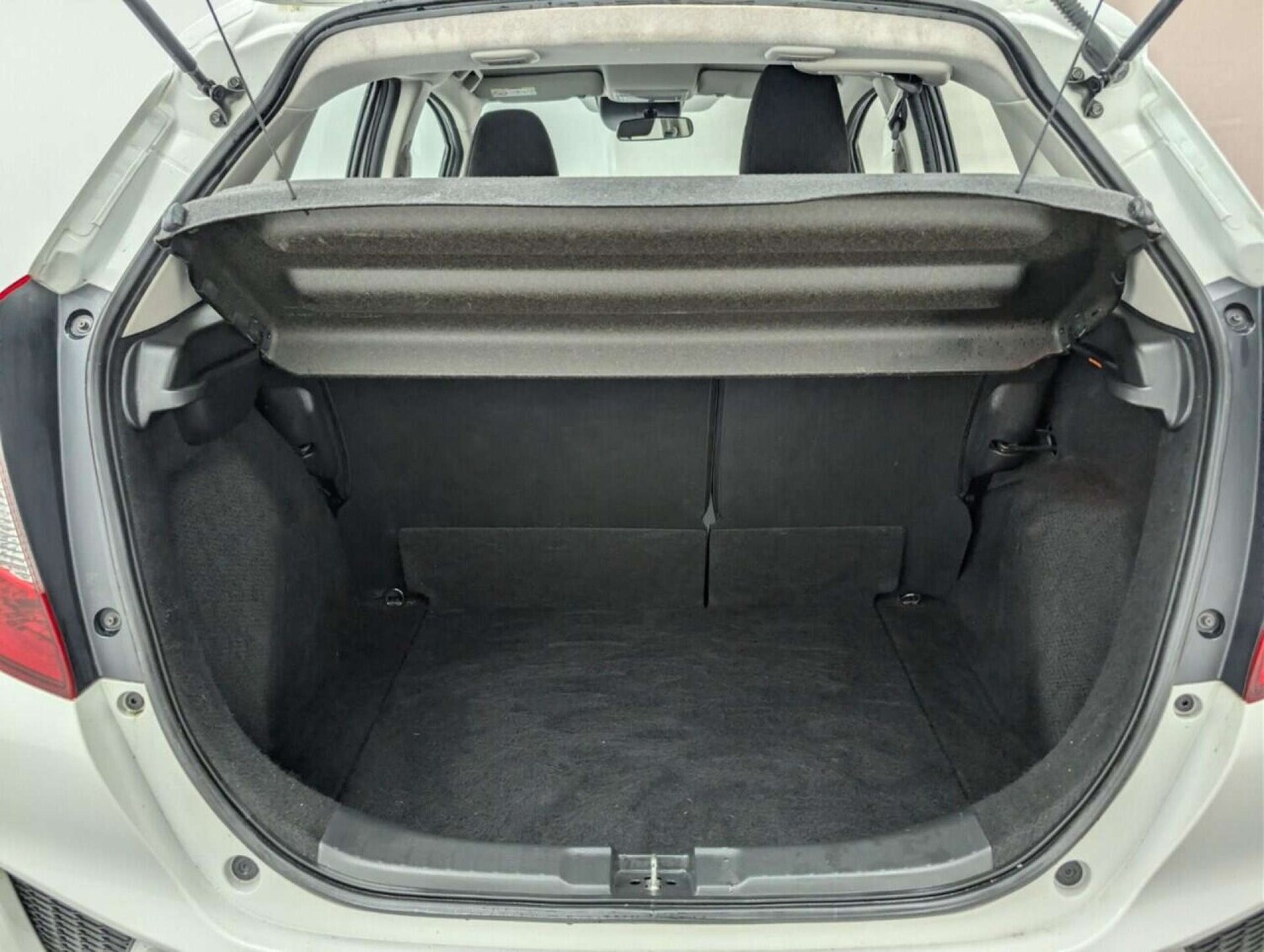 Used Honda Jazz 2017 for sale - 77714536: Photo 23