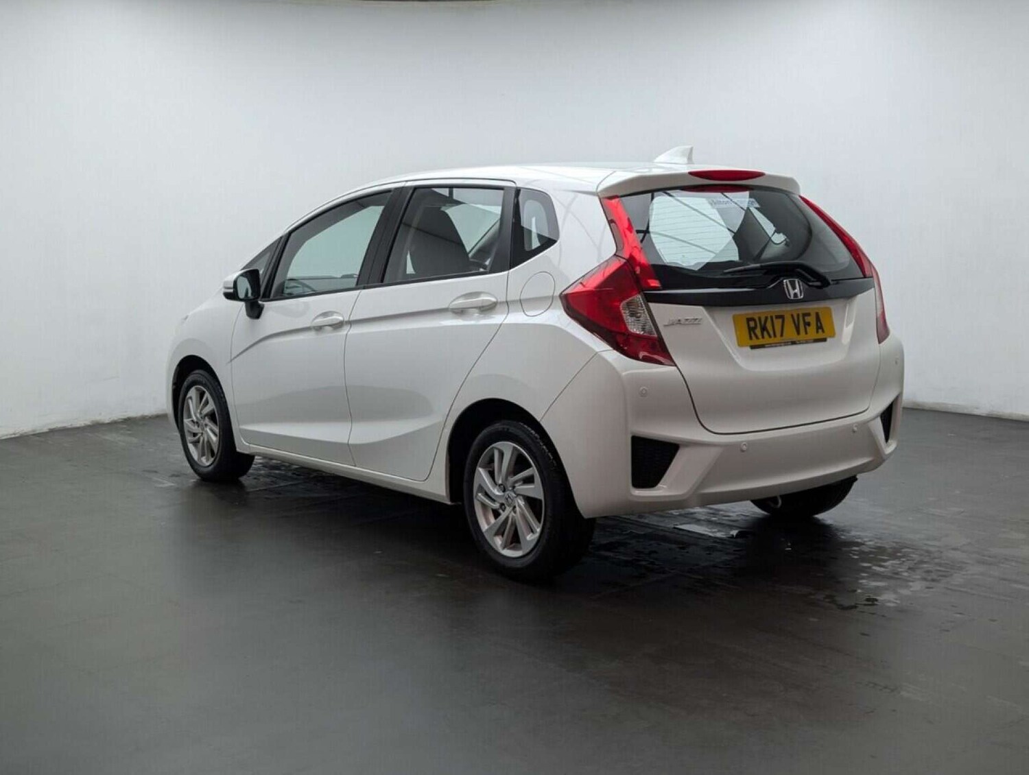 Used Honda Jazz 2017 for sale - 77714536: Photo 6