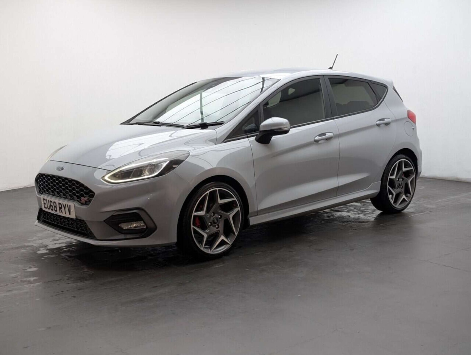 Used Ford Fiesta 2018 for sale - 77713473: Photo 4