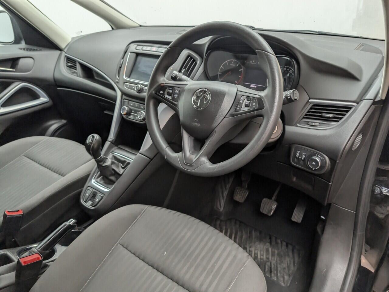 Used Vauxhall Zafira Tourer 2017 for sale - 77081380: Photo 11