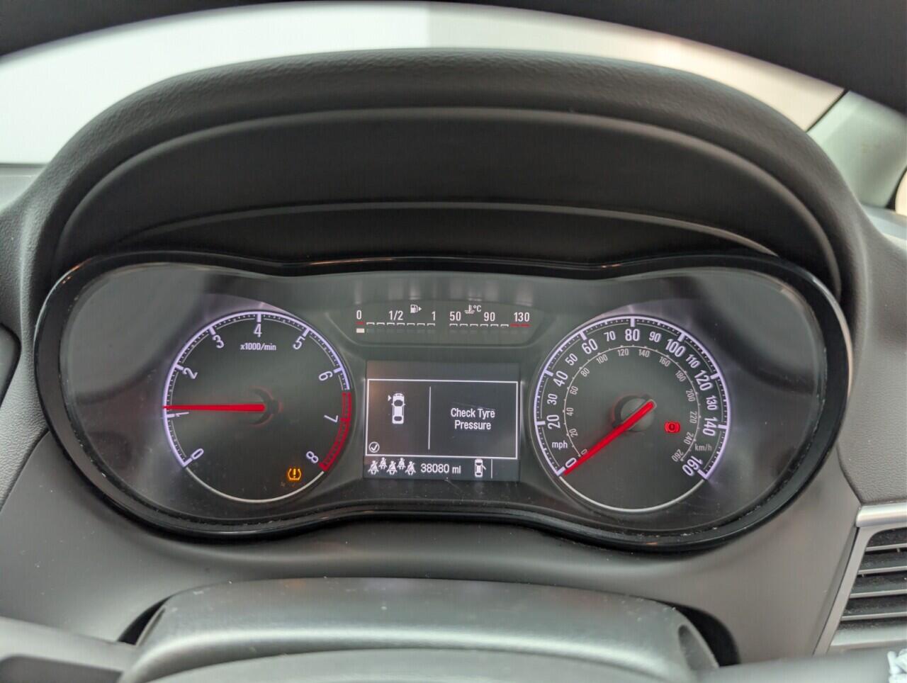 Used Vauxhall Zafira Tourer 2017 for sale - 77081380: Photo 17