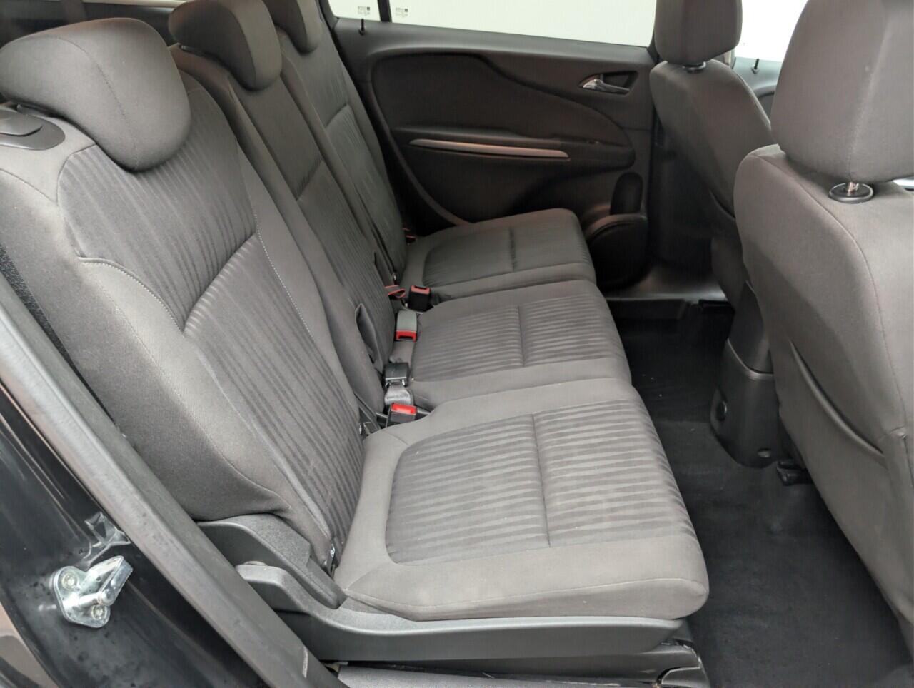 Used Vauxhall Zafira Tourer 2017 for sale - 77081380: Photo 24