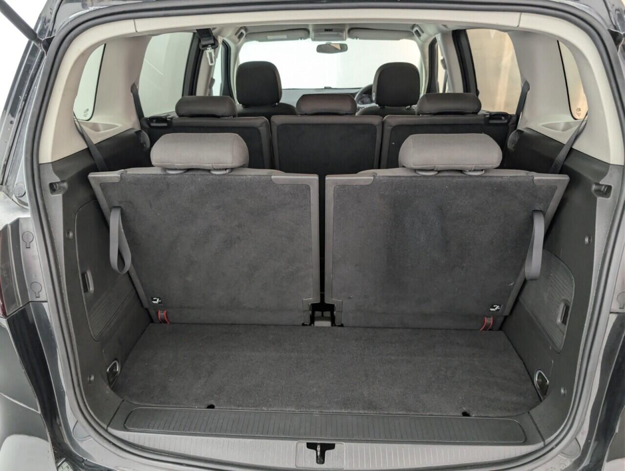 Used Vauxhall Zafira Tourer 2017 for sale - 77081380: Photo 25