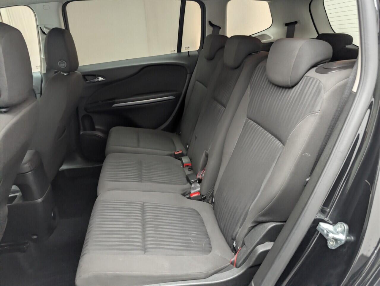 Used Vauxhall Zafira Tourer 2017 for sale - 77081380: Photo 26