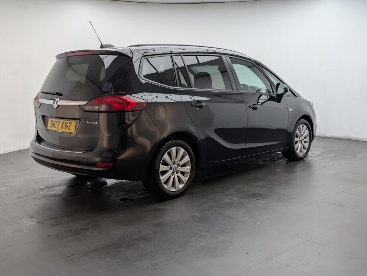 Used Vauxhall Zafira Tourer 2017 for sale - 77081380: Photo 8
