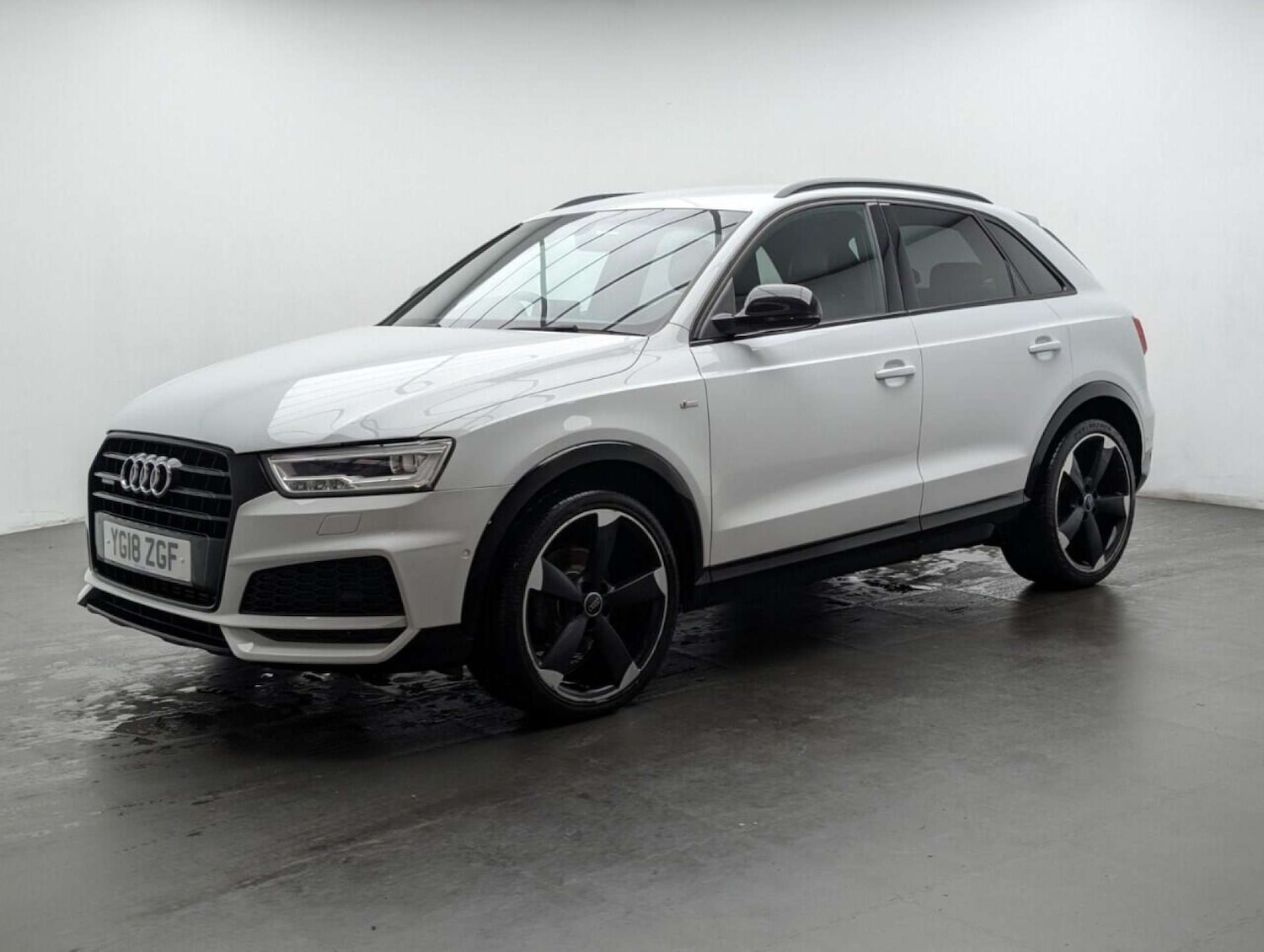 Used Audi Q3 2018 for sale - 77714066: Photo 4