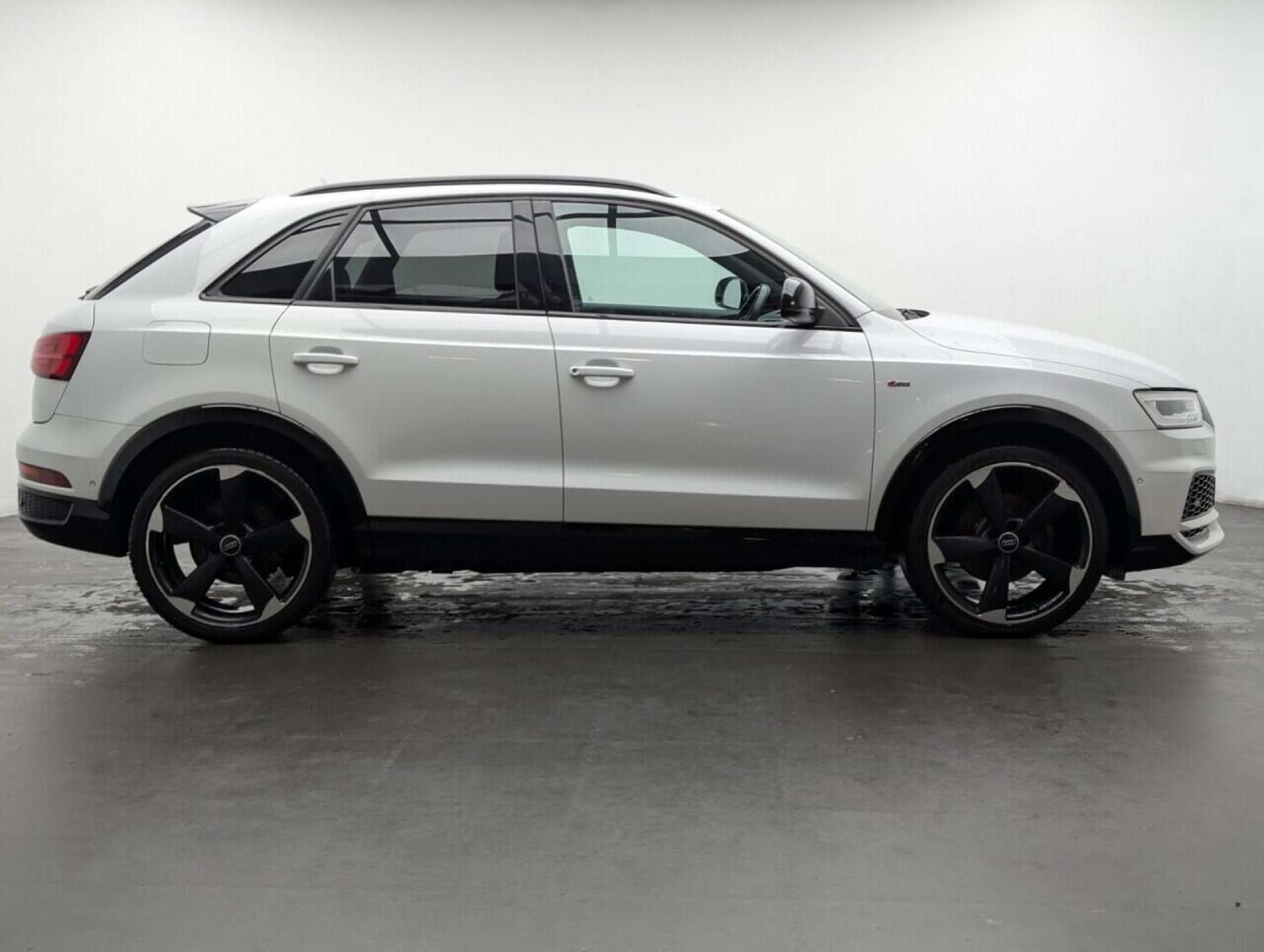 Used Audi Q3 2018 for sale - 77714066: Photo 9