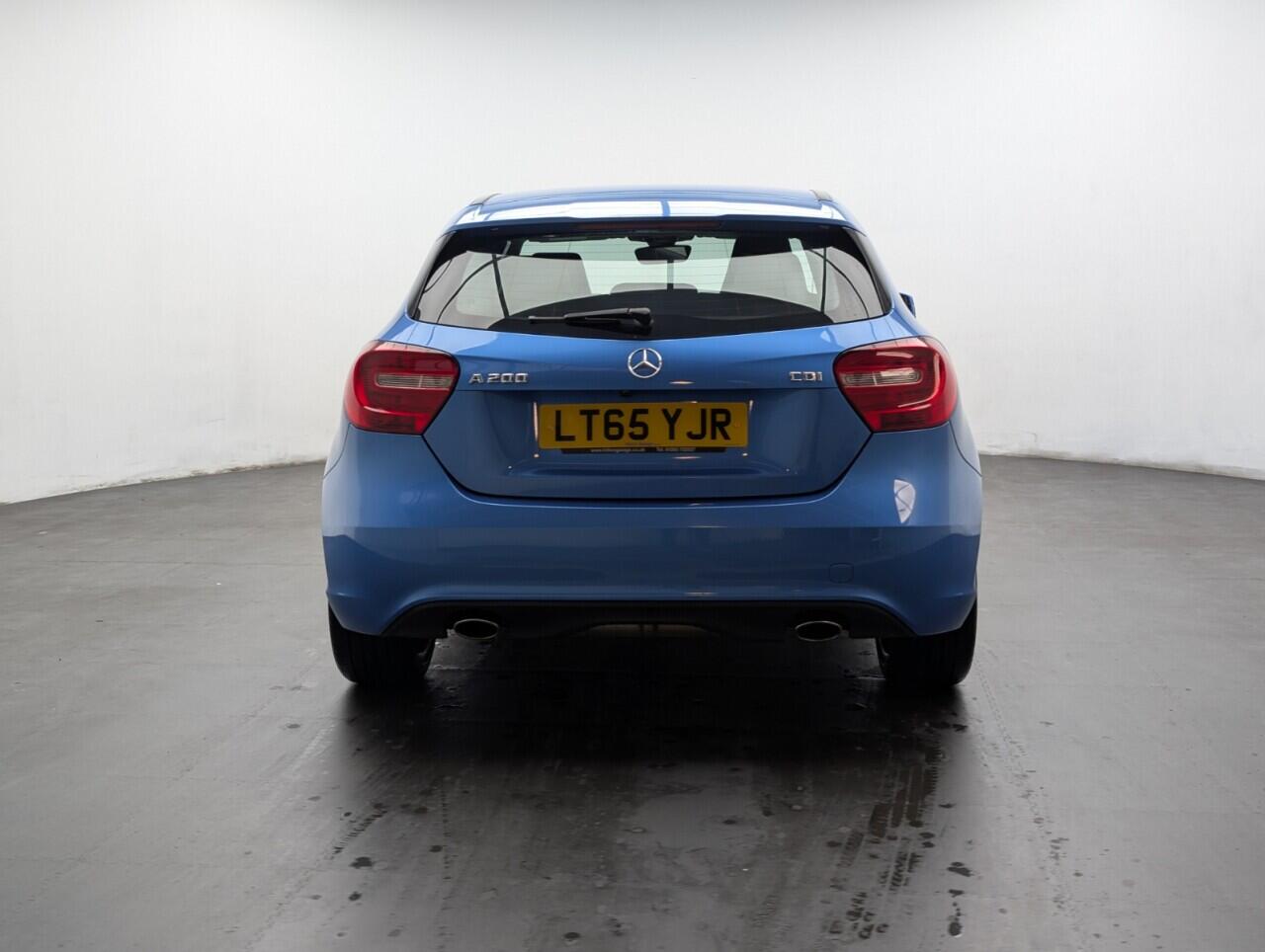 Used Mercedes-Benz A-Class 2015 for sale - 77646000: Photo 7