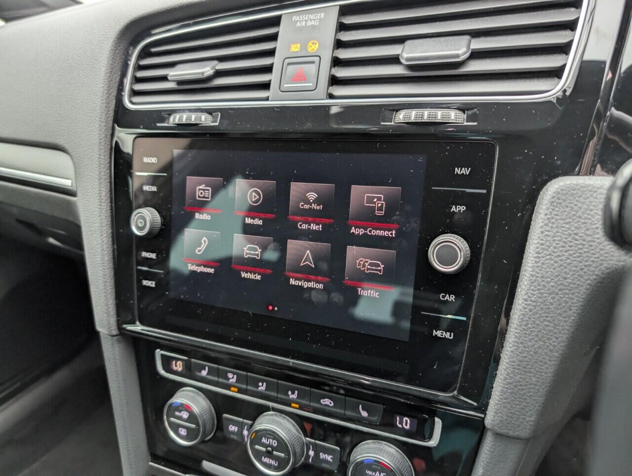 Used Volkswagen Golf 2018 for sale - 76425005: Photo 14