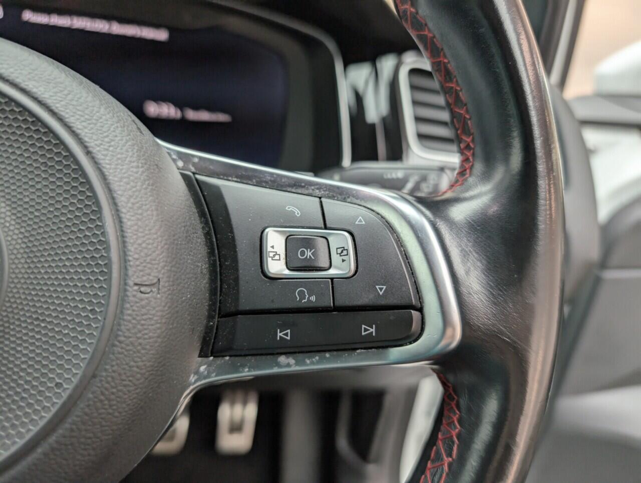 Used Volkswagen Golf 2018 for sale - 76425005: Photo 20