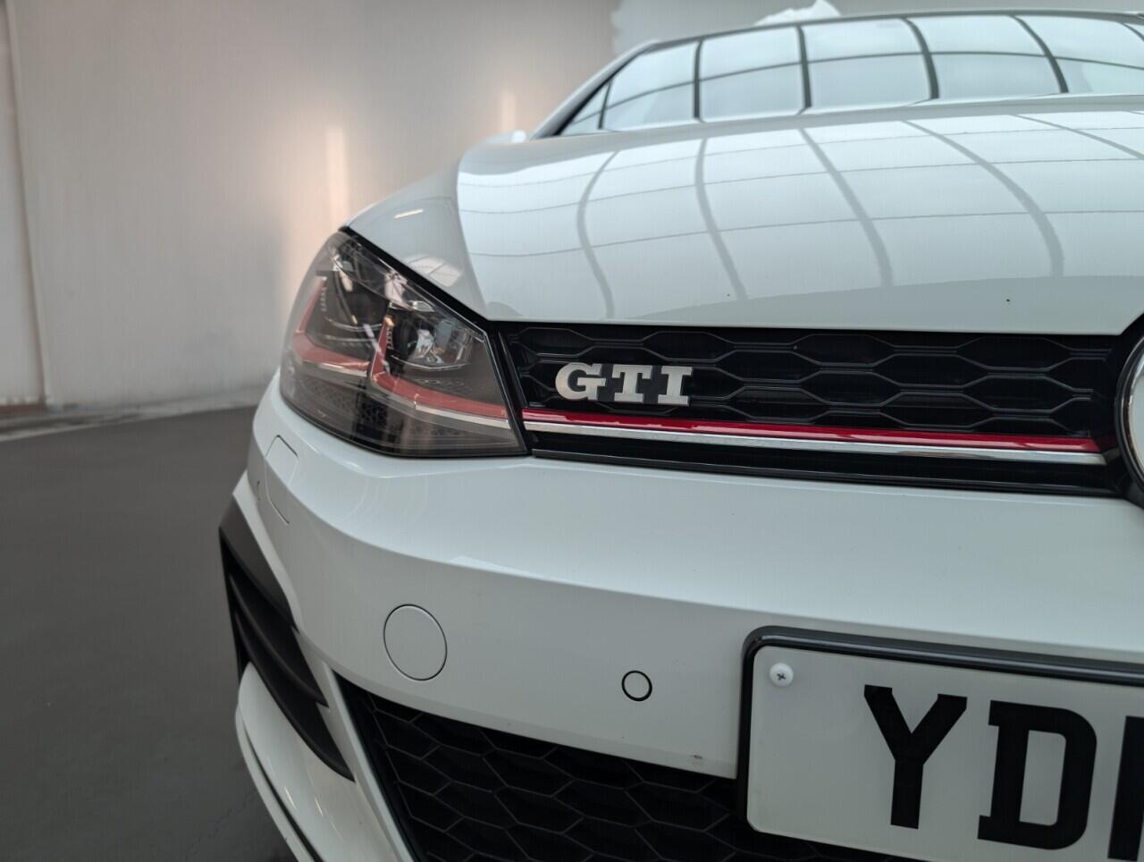 Used Volkswagen Golf 2018 for sale - 76425005: Photo 30