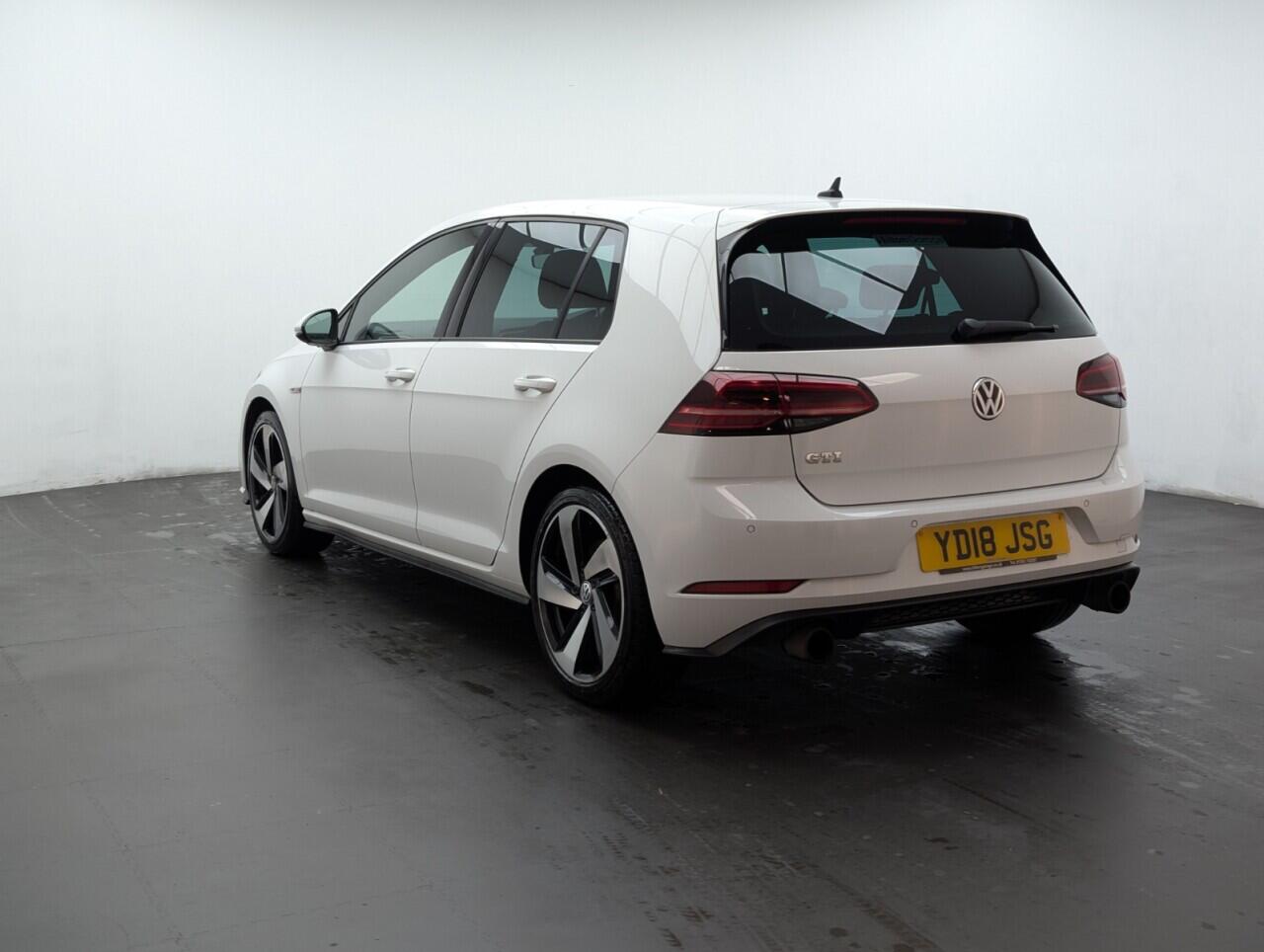 Used Volkswagen Golf 2018 for sale - 76425005: Photo 6