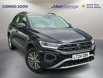 Used Volkswagen T-Roc 2024 for sale - 78656001: Photo