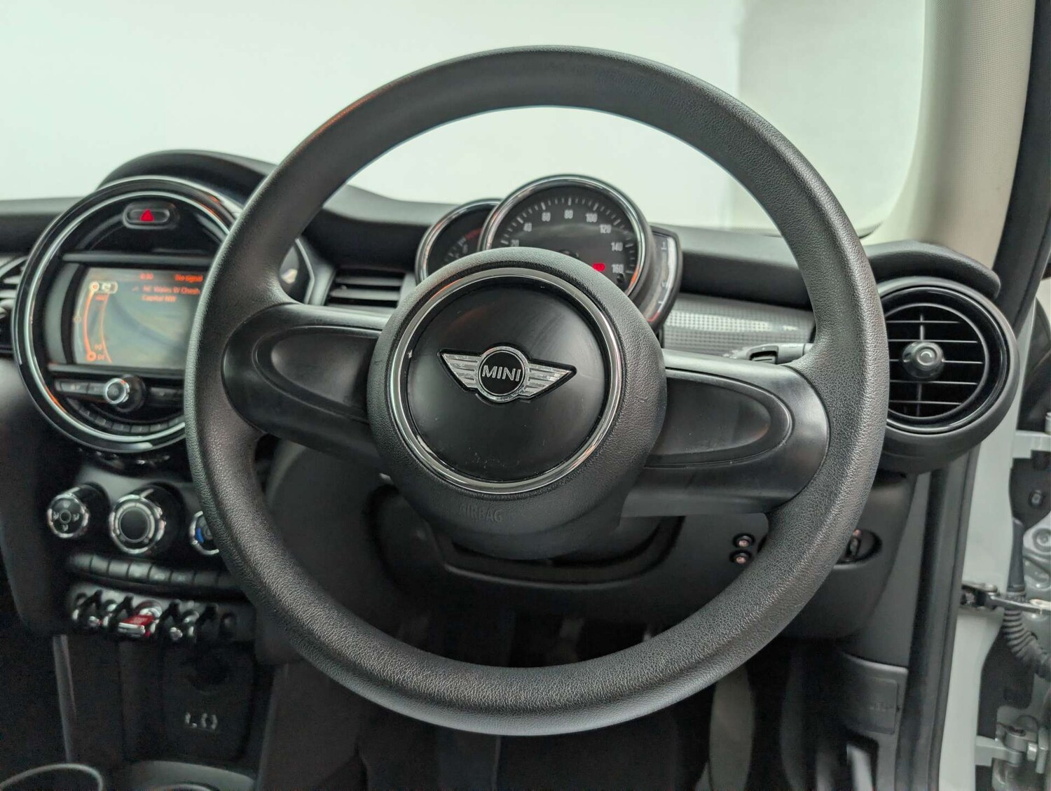 Used MINI Hatch 2017 for sale - 78179664: Photo 26