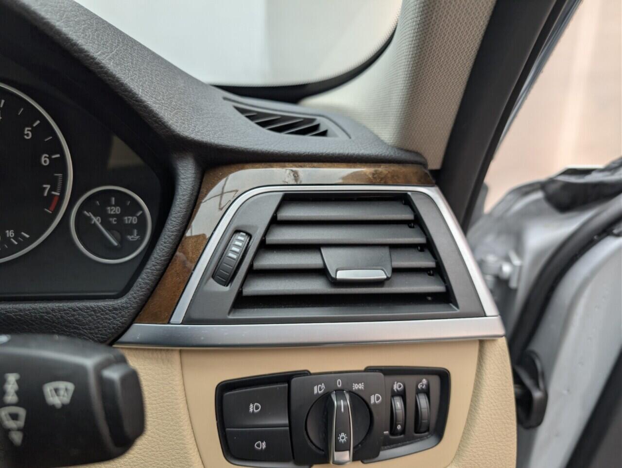 Used BMW 3 Series 2016 for sale - 76521494: Photo 21