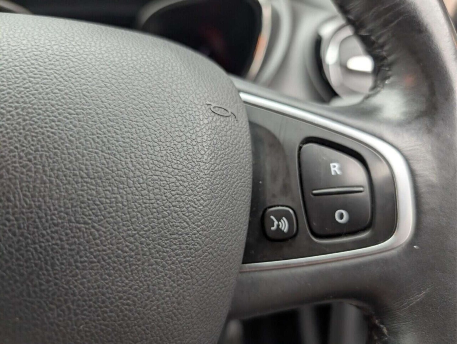 Used Renault Captur 2016 for sale - 77713237: Photo 19