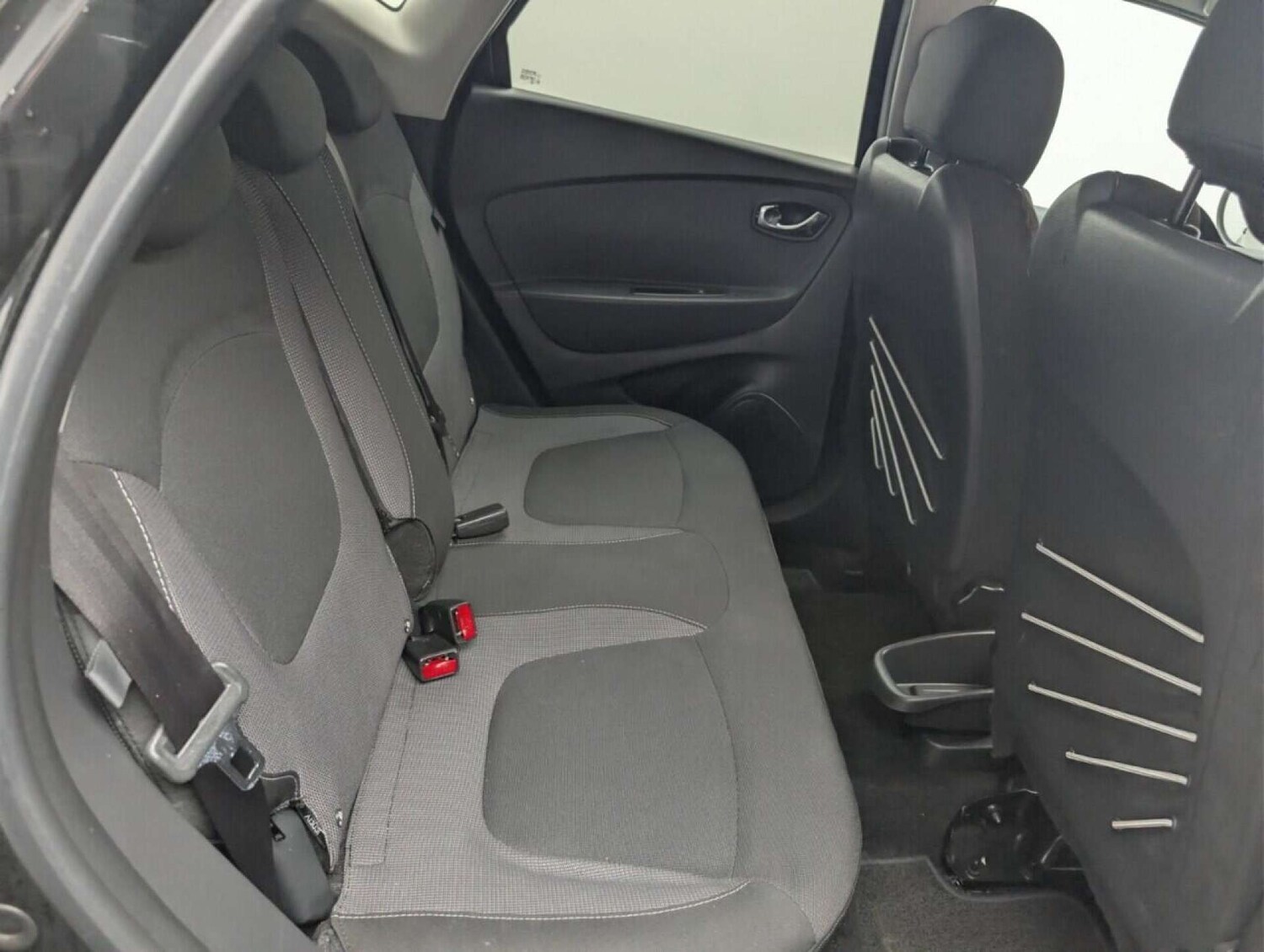 Used Renault Captur 2016 for sale - 77713237: Photo 23