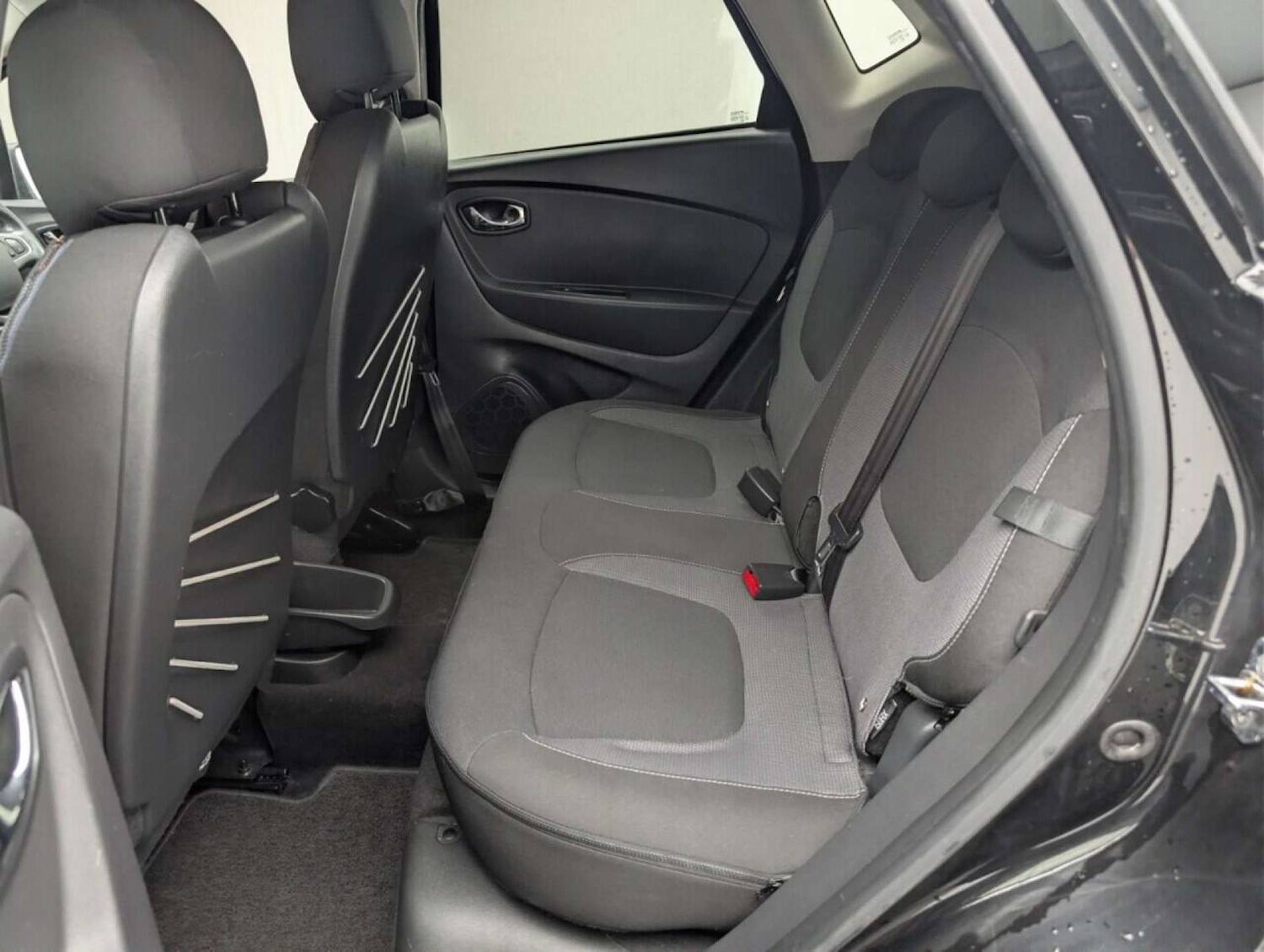 Used Renault Captur 2016 for sale - 77713237: Photo 26