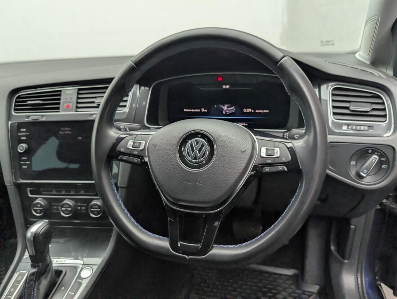 Used Volkswagen Golf for sale - 76975648: Photo 23