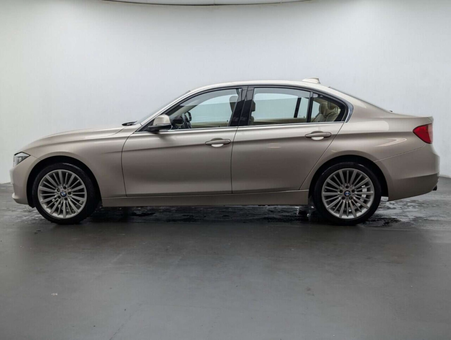 Used BMW 3 Series 2015 for sale - 77766874: Photo 7