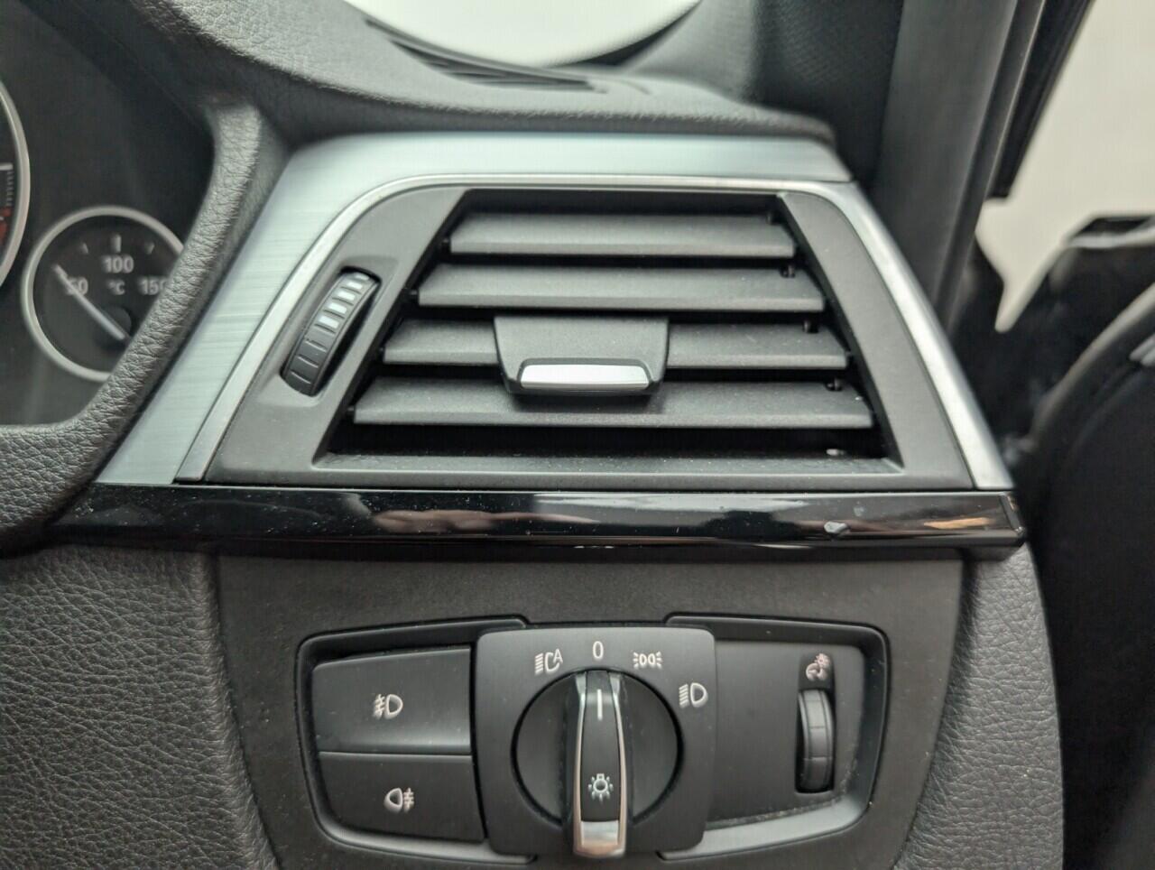 Used BMW 3 Series 2017 for sale - 76423384: Photo 17