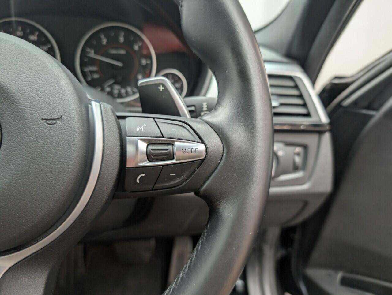 Used BMW 3 Series 2017 for sale - 76423384: Photo 18