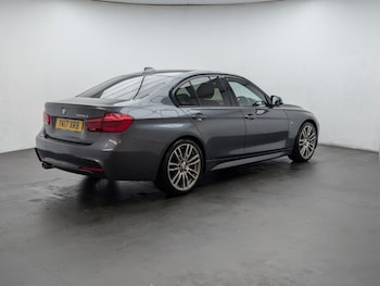 Used BMW 3 Series 2017 for sale - 76423384: Photo
