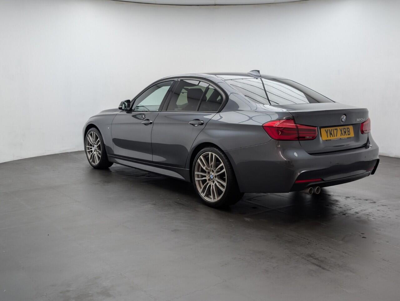 Used BMW 3 Series 2017 for sale - 76423384: Photo 5