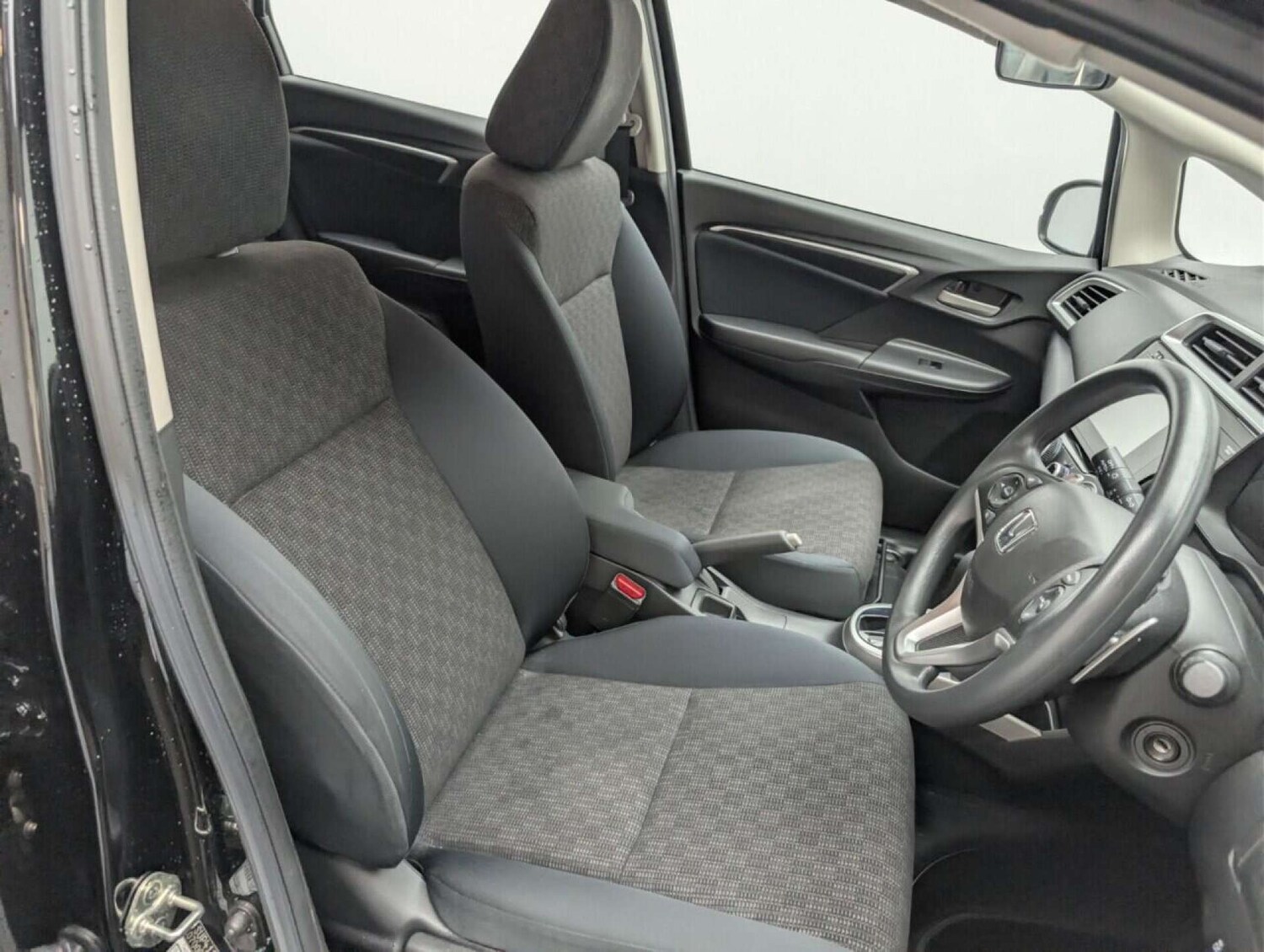 Used Honda Jazz 2018 for sale - 77713769: Photo 12