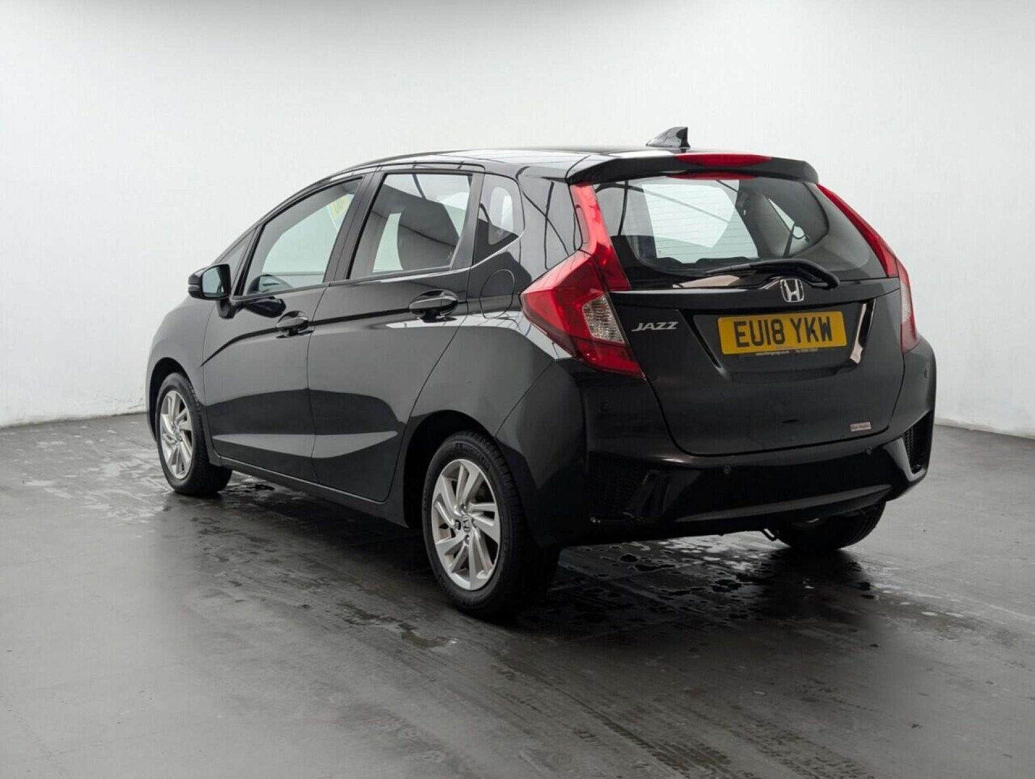 Used Honda Jazz 2018 for sale - 77713769: Photo 6