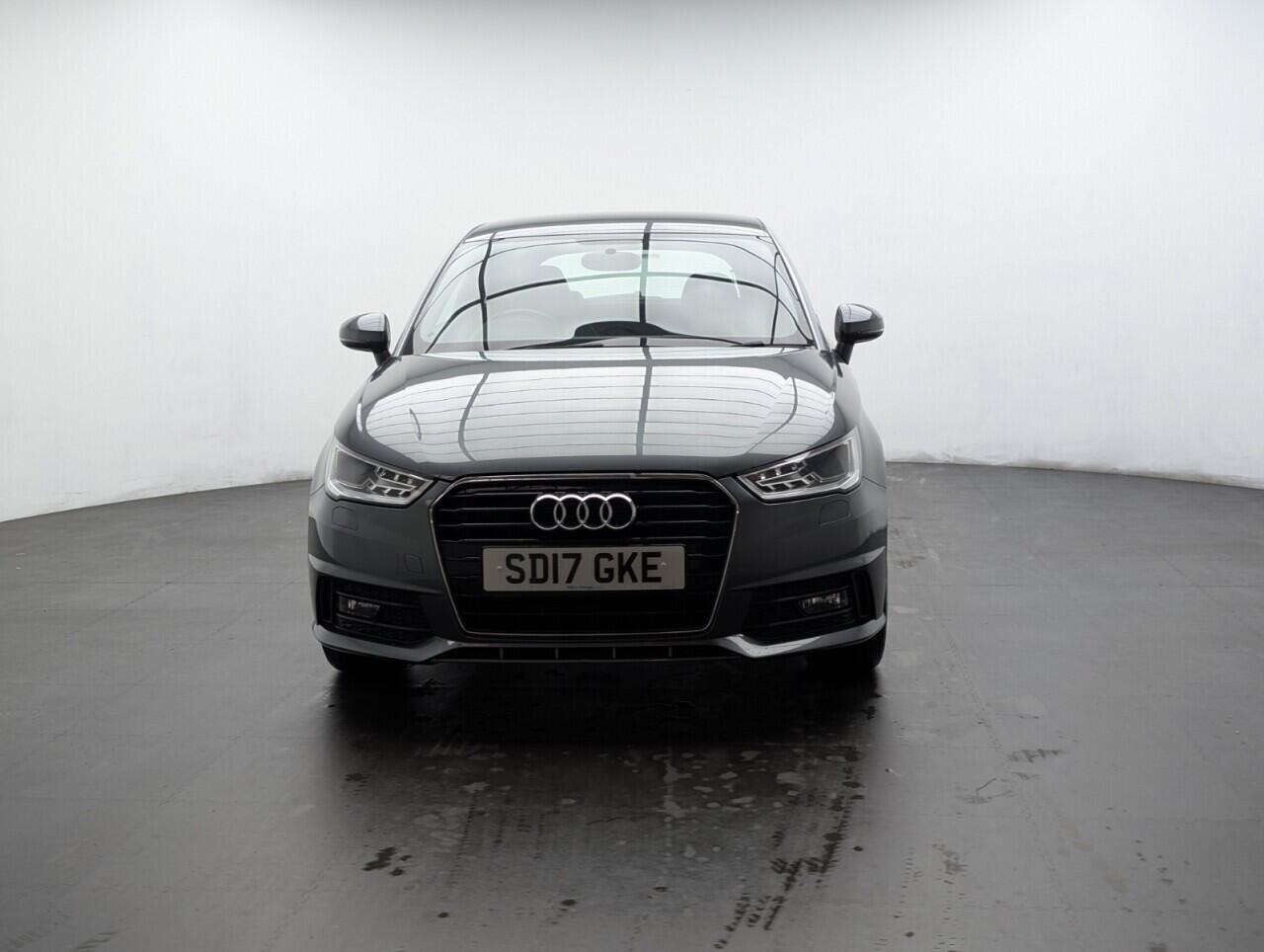 Used Audi A1 2017 for sale - 76424988: Photo 3